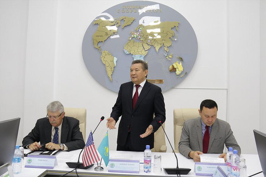 В КазНАУ обсудили ключевые проблемы АПК Казахстана
